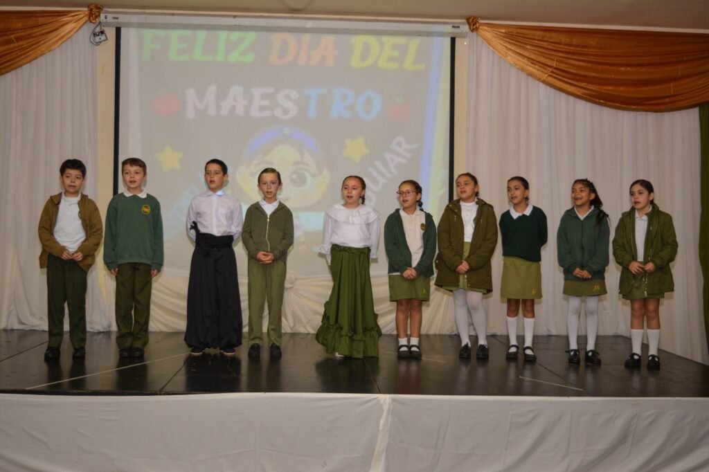 Día del Docente en el Instituto Jesús Niño: homenaje, memoria y vocación educativa whatsapp image 2026 09 14 at 08.11.29